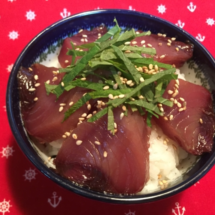 タレが美味しい！簡単鰹の漬け丼